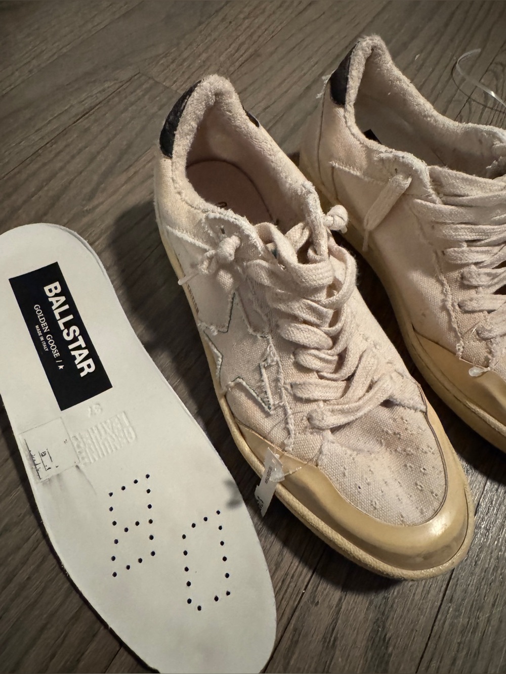 Like new Golden Goose Women's canvas Cream and green Ball Star Sneakers 37